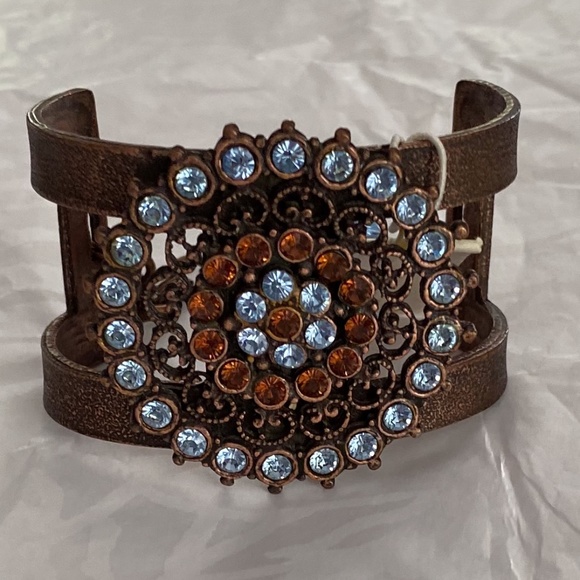 Seasonal Whispers NWT Copper/Crystal Cuff Bracelet - Picture 1 of 16